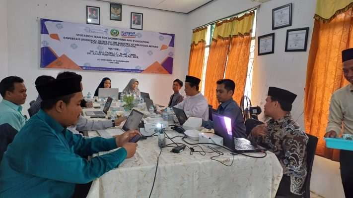 BSDM dan Tim Universitas Darunnajah Kunjungi Kampus Cipining BSDM dan Tim Universitas Darunnajah Kunjungi Kampus Cipining