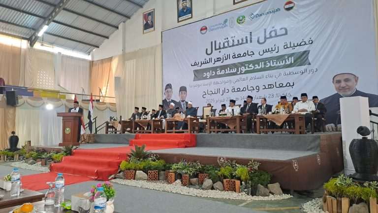 Darunnajah Sambut Hangat Rektor Universitas Al-Azhar Mesir 28 Darunnajah Sambut Hangat Rektor Universitas Al-Azhar Mesir