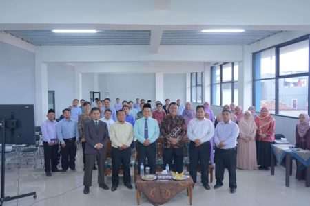 Fakultas Bisnis Universitas Darunnajah Menyelenggarakan Bimbingan Teknis Jabatan Akademik dan Pelaporan BKD