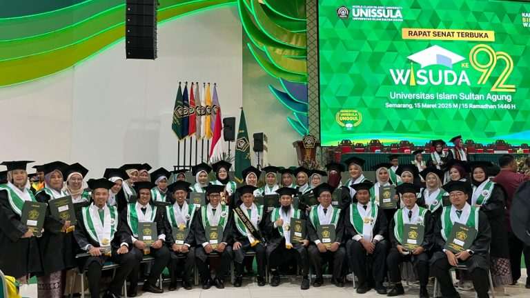 Wisuda Perdana Kelas Kerjasama UDN dan UNISSULA: Langkah Baru dalam Pengembangan SDM Darunnajah