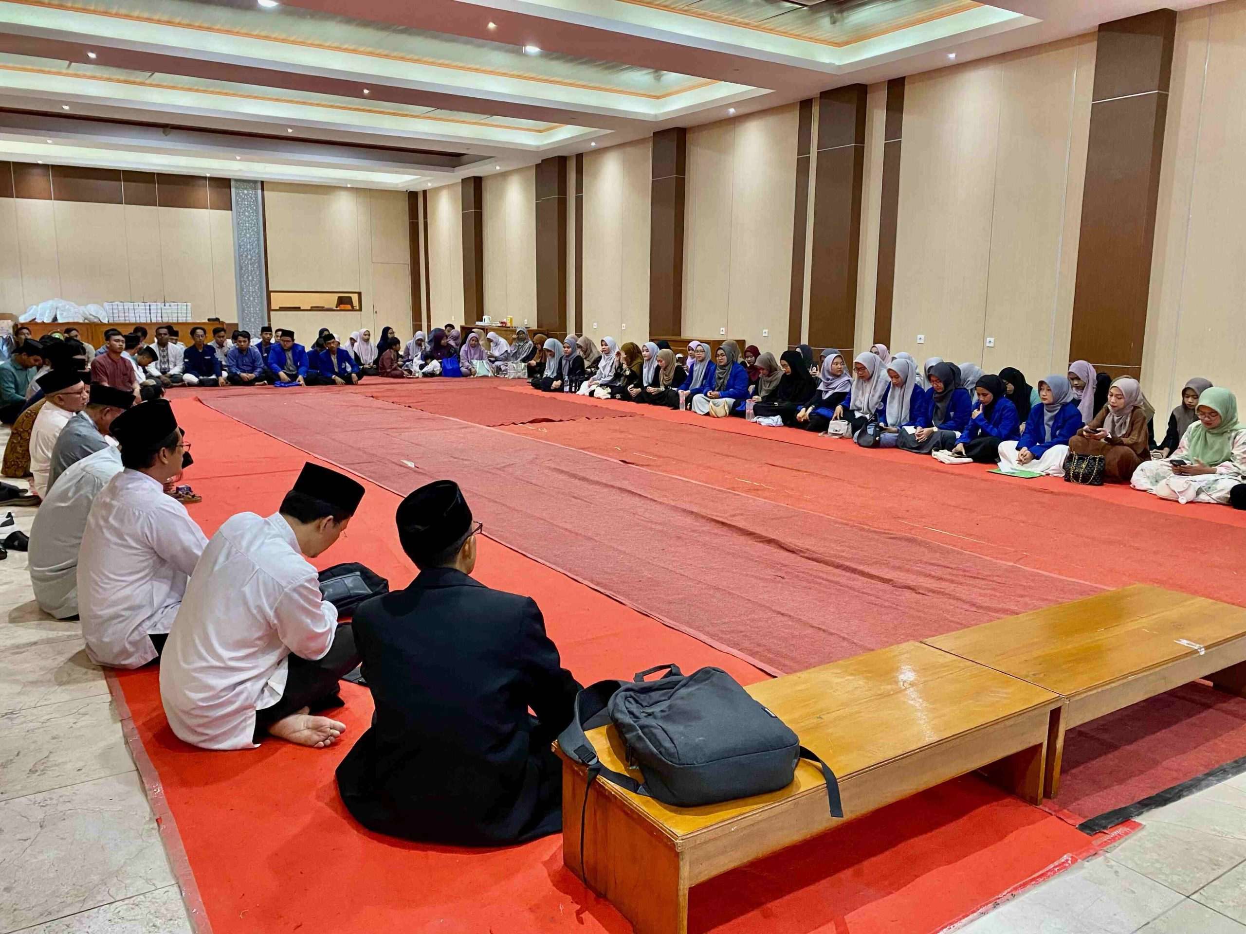 BUKA PUASA BERSAMA UNIVERSITAS DARUNNAJAH 2 BUKA PUASA BERSAMA UNIVERSITAS DARUNNAJAH