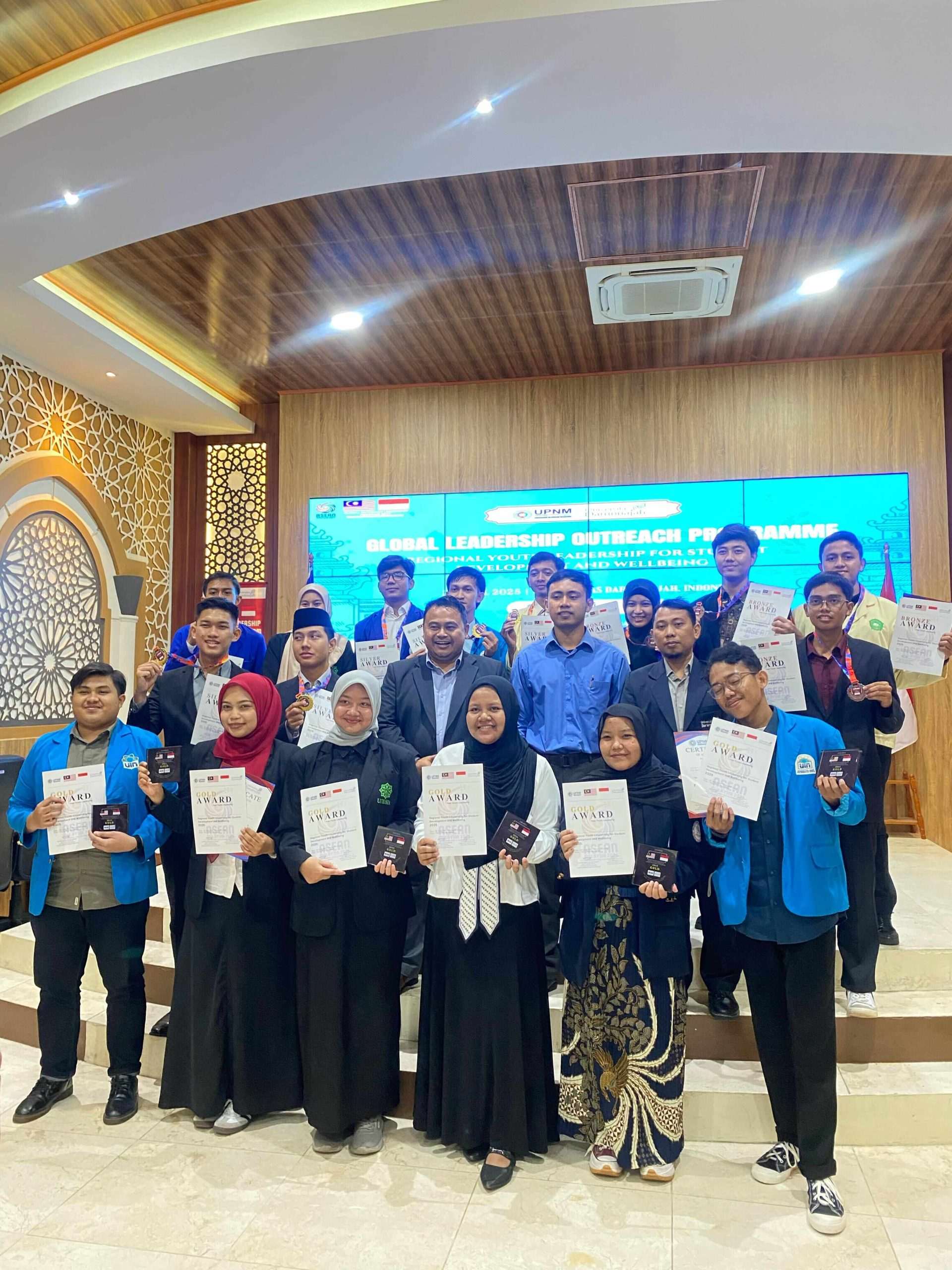 UNIVERSITAS DARUNNAJAH – UNIVERSITI PERTAHANAN NASIONAL MALAYSIA (UPNM) 1 UNIVERSITAS DARUNNAJAH – UNIVERSITI PERTAHANAN NASIONAL MALAYSIA (UPNM)