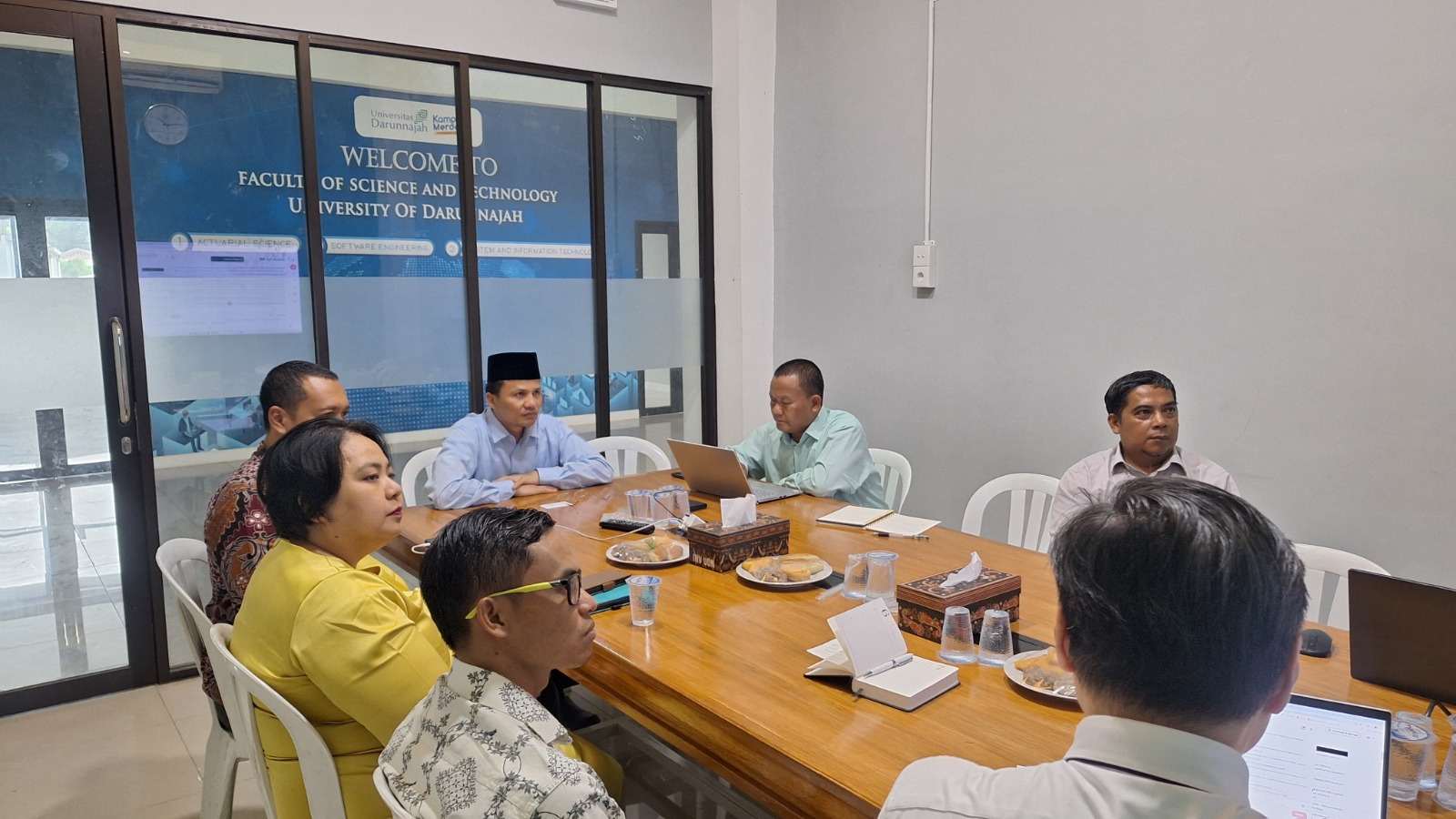 Universitas Darunnajah Terima Kunjungan Pearson International Higher Education, Bahas Integrasi Pembelajaran Berbasis AI 2 Universitas Darunnajah Terima Kunjungan Pearson International Higher Education, Bahas Integrasi Pembelajaran Berbasis AI