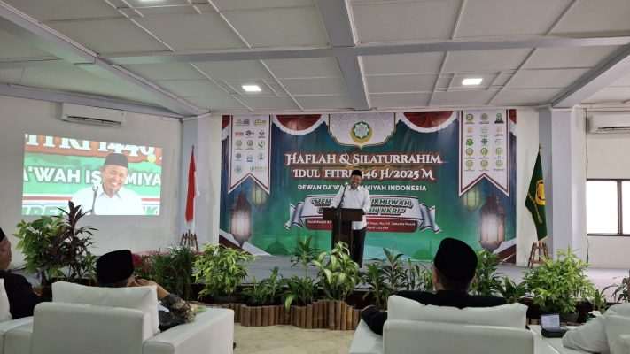 Halal bi Halal UDN dengan Anggota DPD Sulawesi Selatan Tamsil Linrung Halal bi Halal UDN dengan Anggota DPD Sulawesi Selatan Tamsil Linrung