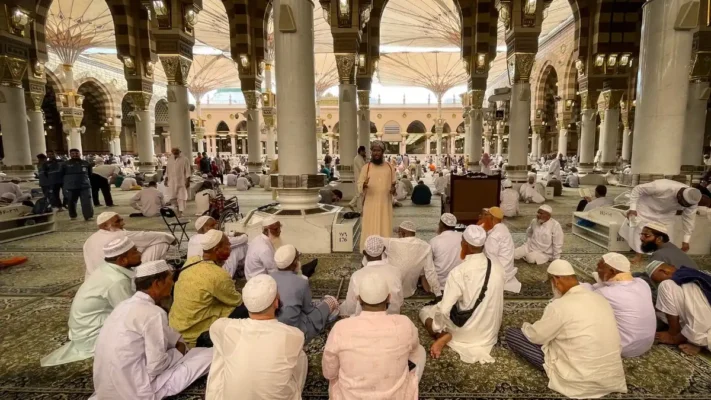 Madrasah Kehidupan dan Keteladanan Ulama Madrasah Kehidupan dan Keteladanan Ulama