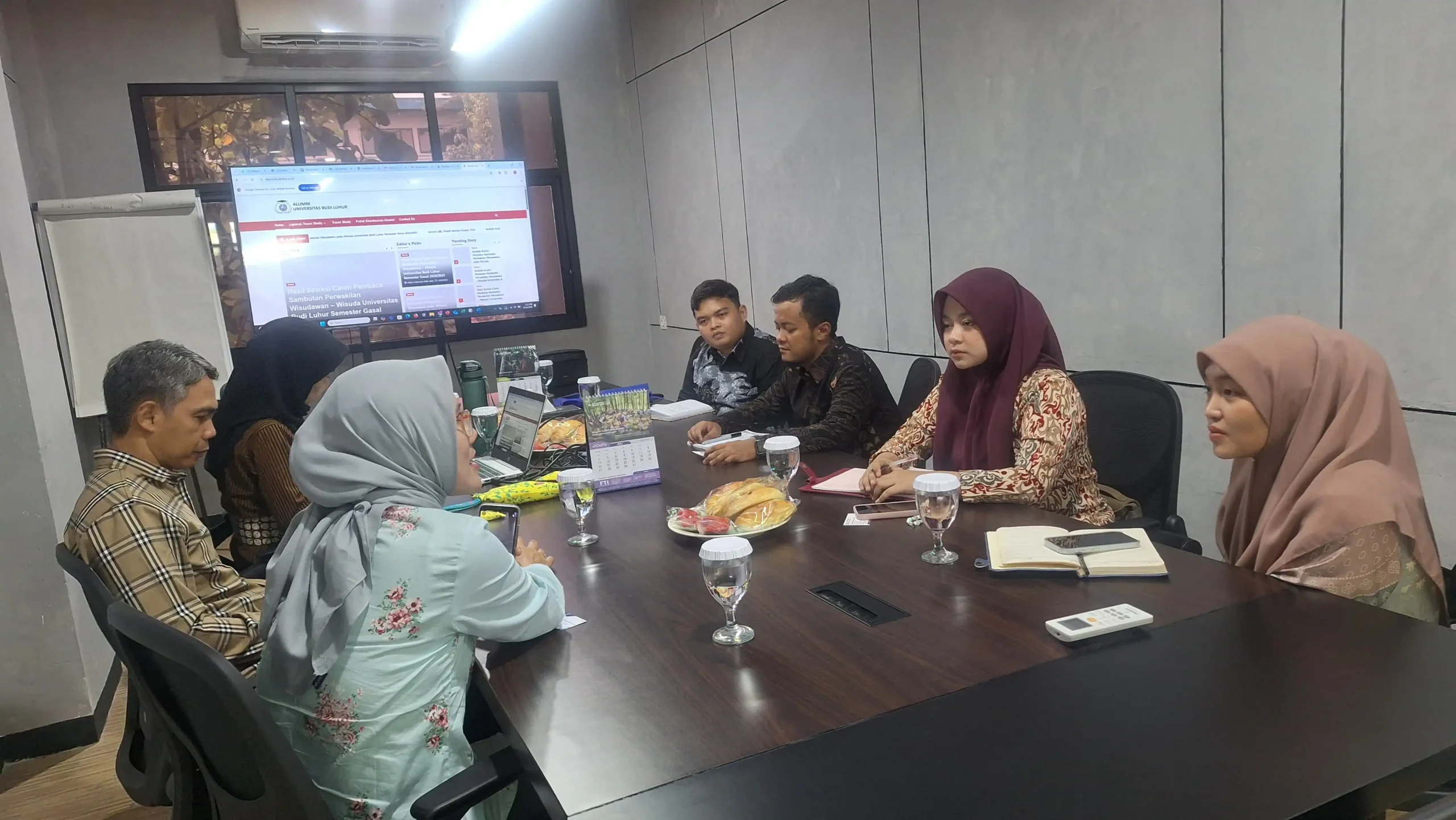 Bersama Membangun Layanan Karir Unggul 2 Bersama Membangun Layanan Karir Unggul