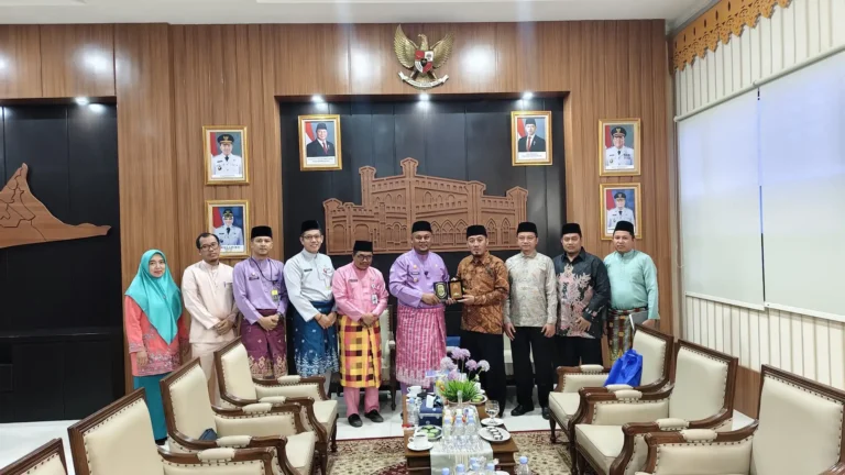Universitas Darunnajah Jalin Silaturahmi dan Penjajakan Kerja Sama dengan Wakil Bupati Siak