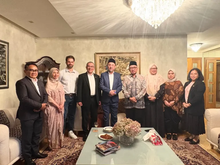 Perkuat Dakwah dan Kerja Sama Internasional, Presiden UDN Kunjungi Bratislava