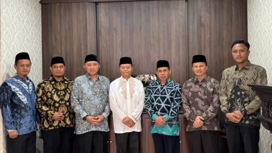 Universitas Darunnajah Audiensi dengan Wakil Ketua MPR RI Hidayat Nur Wahid