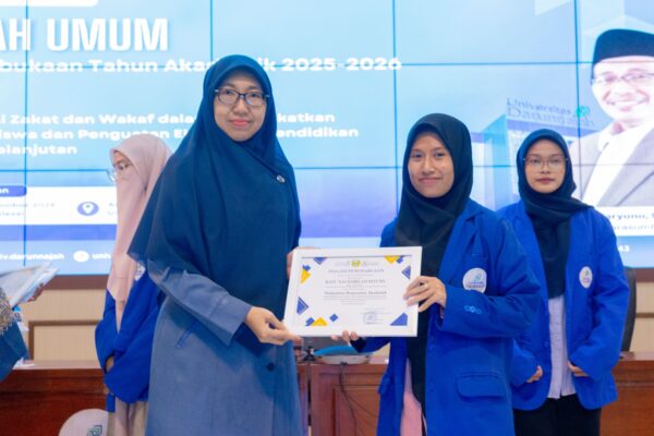 Momentum Pembukaan Tahun Ajaran Baru, FAI Bangga dengan Prestasi Mahasiswanya Momentum Pembukaan Tahun Ajaran Baru, FAI Bangga dengan Prestasi Mahasiswanya