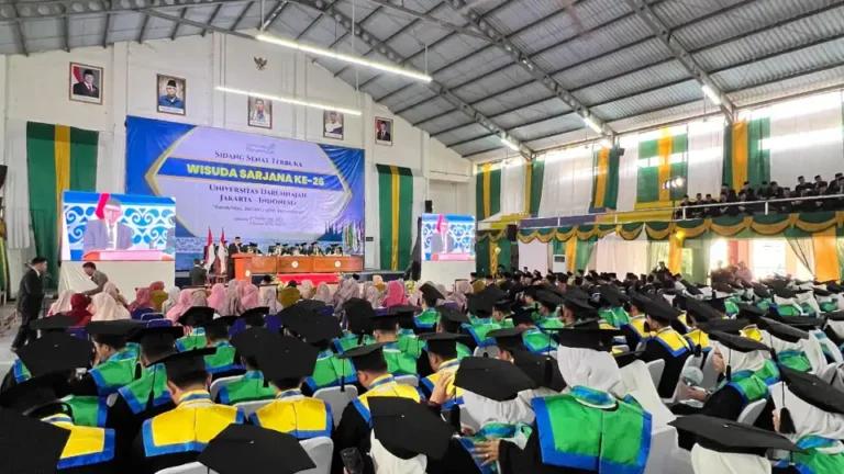 Universitas Darunnajah Gelar Wisuda ke-26: Berilmu, Berakhlaq, dan Bermakna 16 Universitas Darunnajah Gelar Wisuda ke-26: Berilmu, Berakhlaq, dan Bermakna