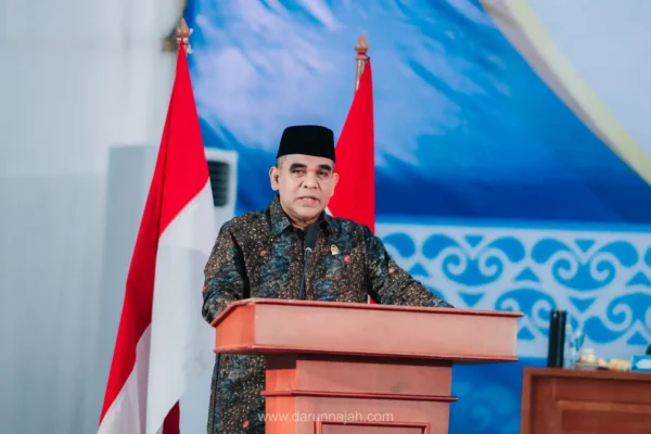 Orasi Ilmiah Ketua MPR RI dalam Wisuda ke- 26 U 1 Orasi Ilmiah Ketua MPR RI