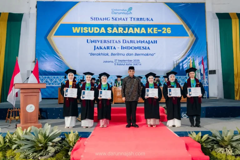 Dari Akademik hingga Inspiratif, FAI Persembahkan Lulusan Terbaik di Wisuda ke-26 Universitas Darunnajah 31 Dari Akademik hingga Inspiratif, FAI Persembahkan Lulusan Terbaik di Wisuda ke-26 Universitas Darunnajah