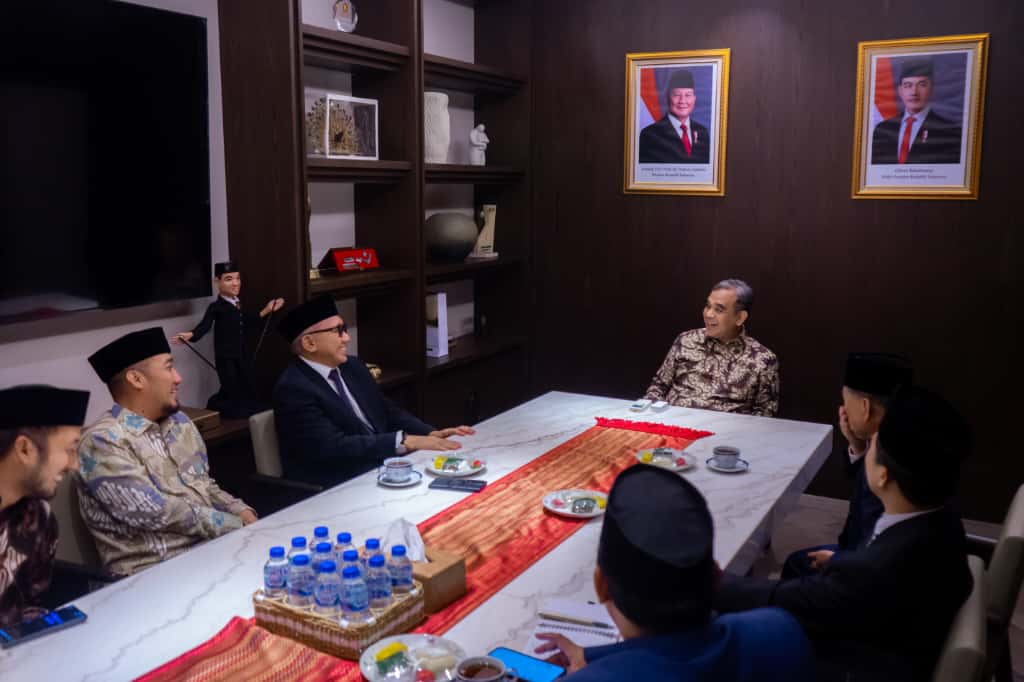 Universitas Darunnajah Gelar Audiensi Bersama Ketua MPR RI H. Ahmad Muzani 1 Universitas Darunnajah Gelar Audiensi Bersama Ketua MPR RI H. Ahmad Muzani