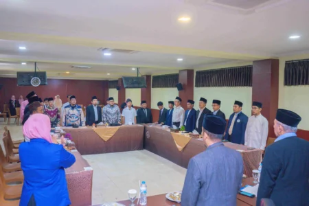Sarasehan Pimpinan Lembaga Wujudkan Smart Pesantren Smart Alumni yang Adaptif dan Berdaya Saing 2 Sarasehan Pimpinan Lembaga Wujudkan Smart Pesantren Smart Alumni yang Adaptif dan Berdaya Saing