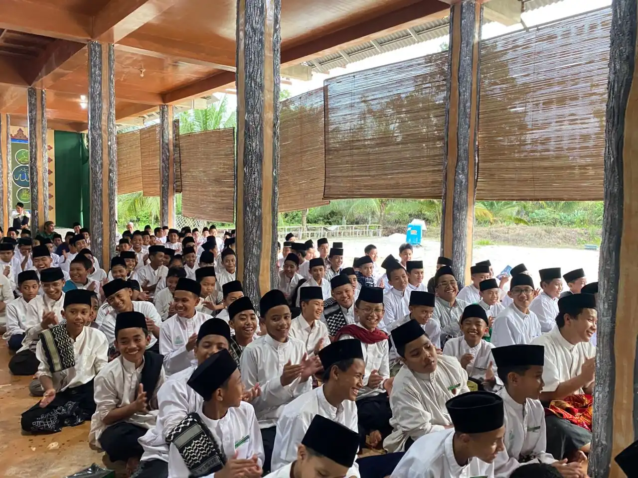 UDN Perkuat Sinergi Pendidikan Pesantren