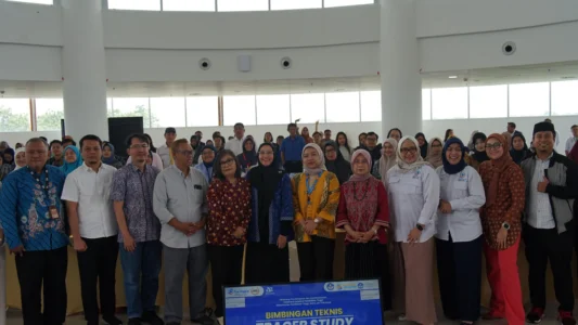 UDN Ikuti Bimbingan Teknis Tracer Study LLDIKTI Wilayah III di Universitas Esa Unggul 1 UDN Ikuti Bimbingan Teknis Tracer Study LLDIKTI Wilayah III di Universitas Esa Unggul
