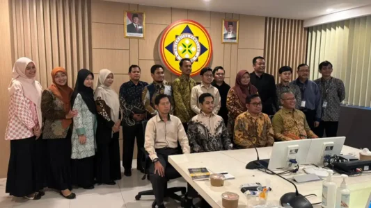 Biro Alumni dan Pusat Karir Universitas Darunnajah Perkuat Jaringan Kolaborasi melalui Studi Banding ke Universitas Pamulang 2 Biro Alumni dan Pusat Karir Universitas Darunnajah Perkuat Jaringan Kolaborasi melalui Studi Banding ke Universitas Pamulang