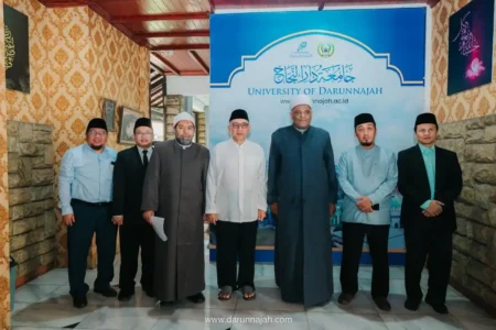 Syekh Prof. Dr. Abbas Syuman Perkuat Silaturahmi dengan Pesantren dan Universitas Darunnajah