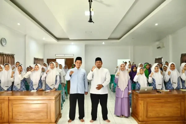 Pelatihan Literasi Keuangan di Pondok Pesantren Darunnajah 3: Meningkatkan Kemandirian Santri