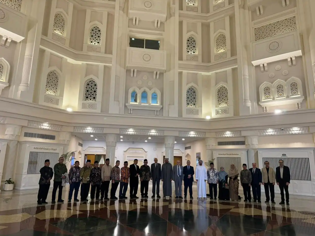 Pimpinan Universitas Darunnajah Sepakati Potensi Kerjasama dengan University of Sharjah dibidang Akademik 1 Pimpinan Universitas Darunnajah Sepakati Potensi Kerjasama dengan University of Sharjah dibidang Akademik