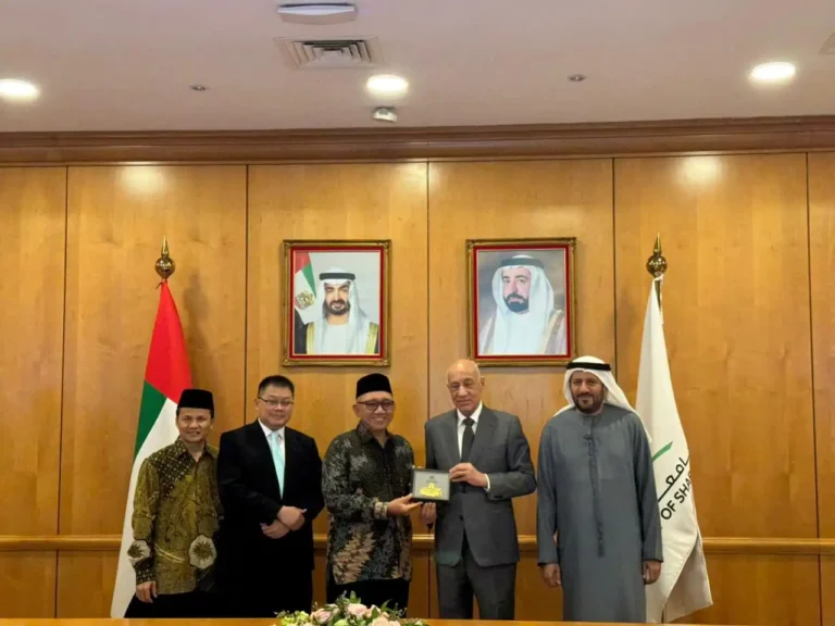 Pimpinan Universitas Darunnajah Sepakati Potensi Kerjasama dengan University of Sharjah dibidang Akademik 8 Pimpinan Universitas Darunnajah Sepakati Potensi Kerjasama dengan University of Sharjah dibidang Akademik