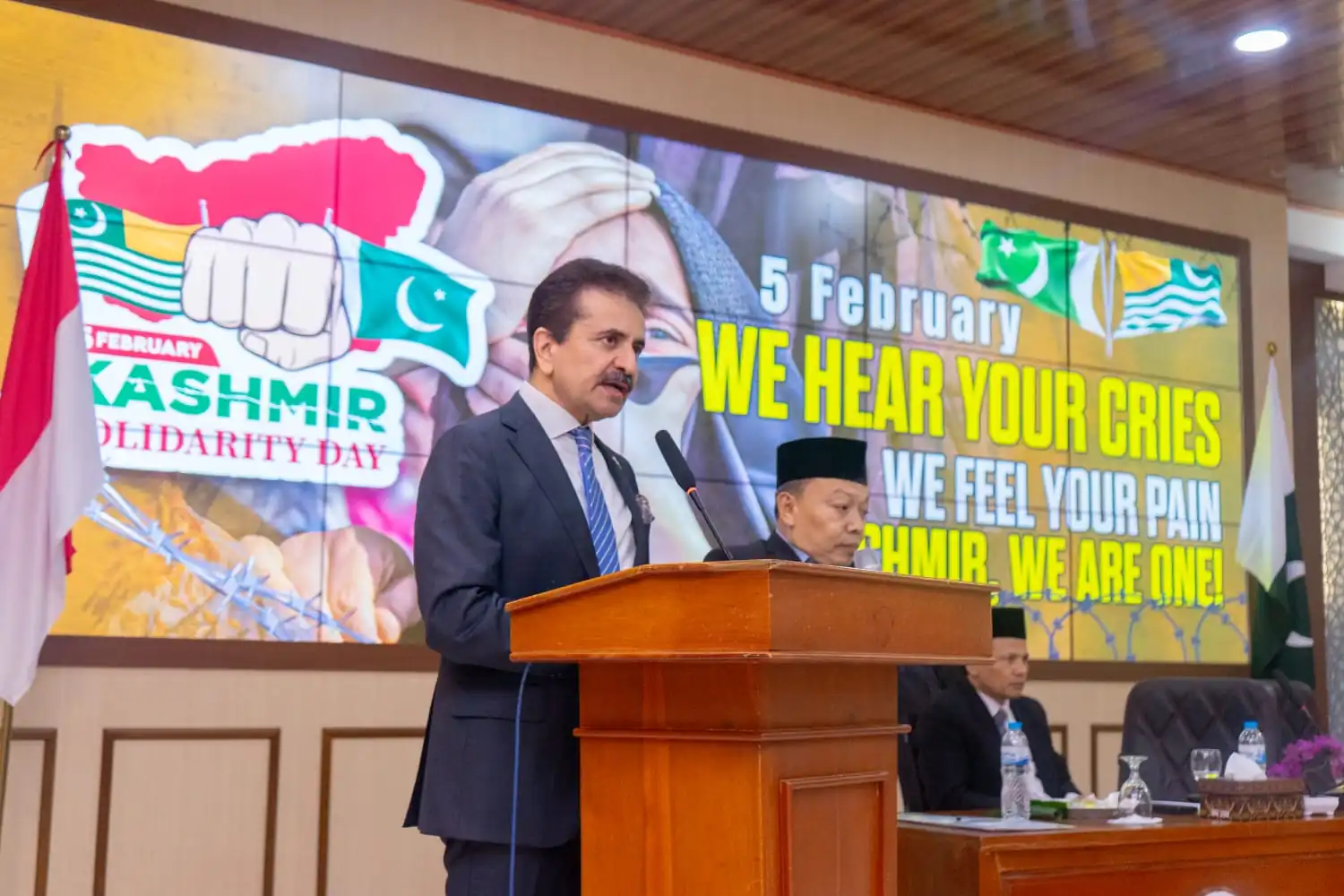 Universitas Darunnajah Bahas Isu Kashmir dalam Seminar Internasional Bersama Dubes Pakistan 1 Universitas Darunnajah Bahas Isu Kashmir dalam Seminar Internasional Bersama Dubes Pakistan