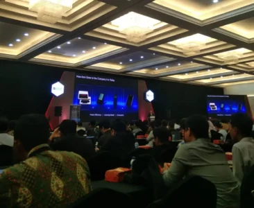 Dosen dan Mahasiswa Fakultas Sains dan Teknologi UDN Mengikuti Pelatihan Semikonduktor Kolaborasi Arm dan Danantara 3 Dosen dan Mahasiswa Fakultas Sains dan Teknologi UDN Mengikuti Pelatihan Semikonduktor Kolaborasi Arm dan Danantara